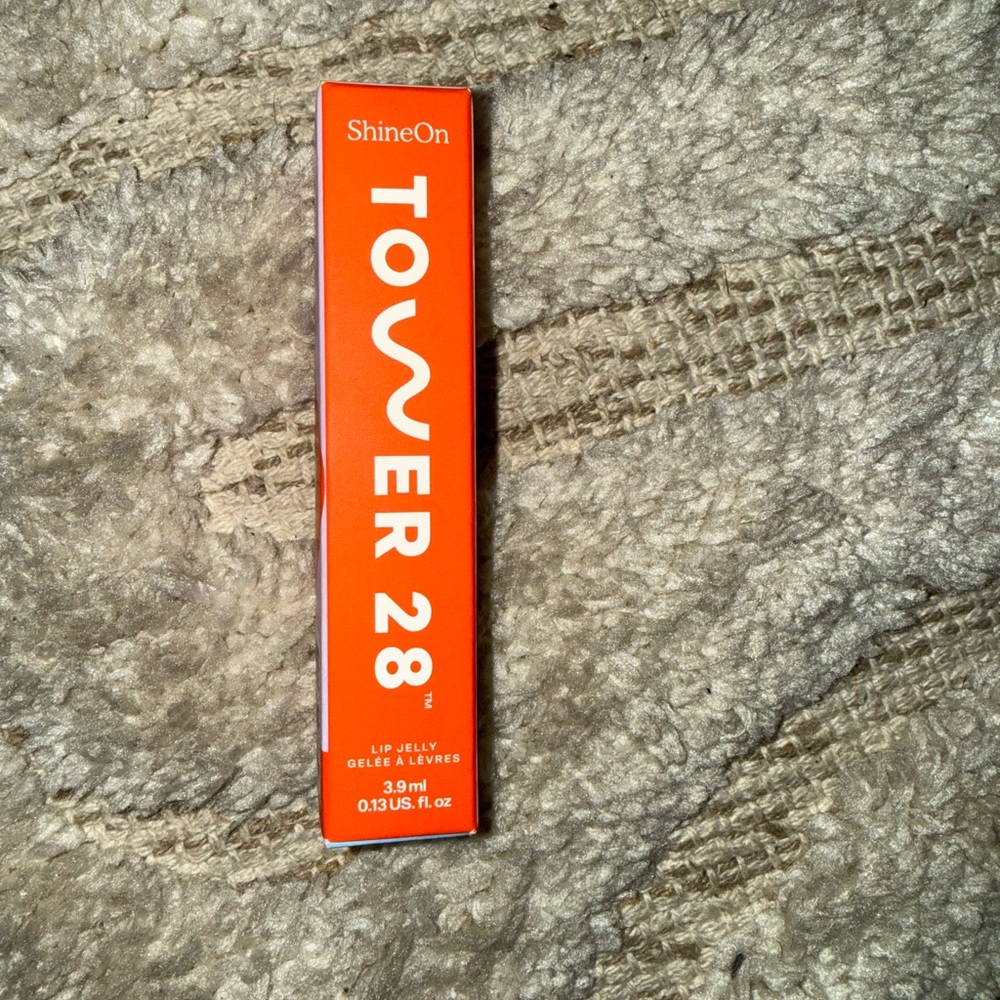 Tower 28 ShineOn Lip Jelly Hydrating Lip Oil Gloss- Chill